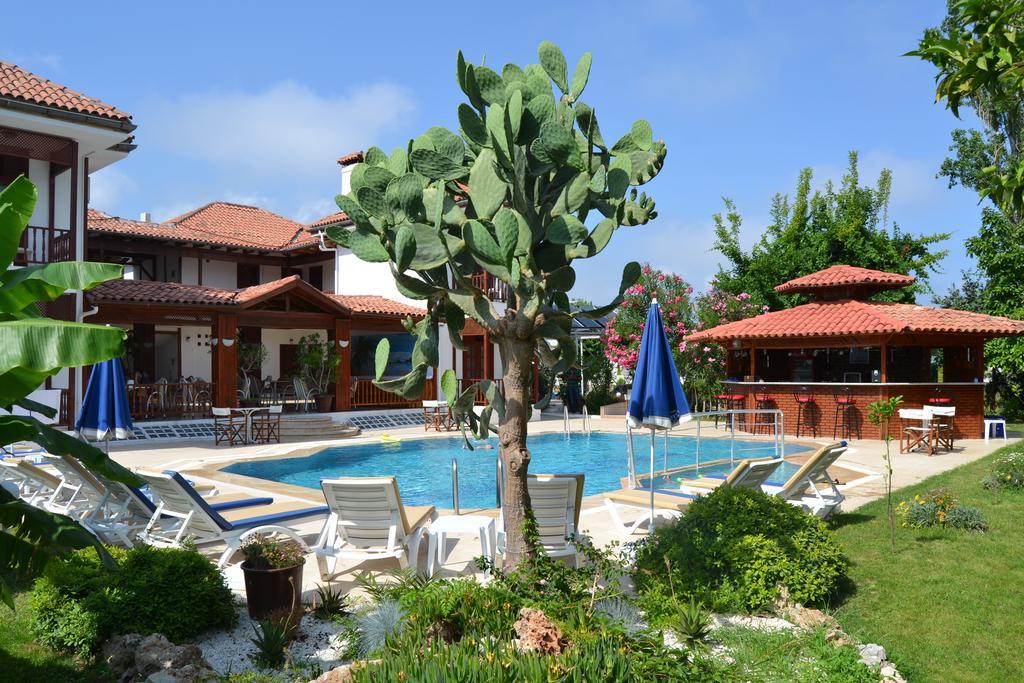 Palma Rosa Hotel Çamyuva Exterior foto